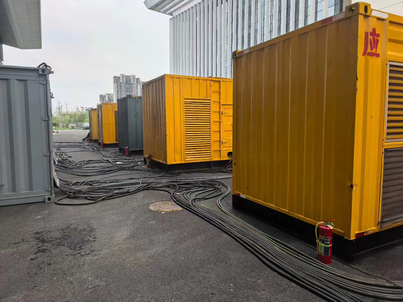 宁津不同季节柴油发电机组保养有哪些注意事项?