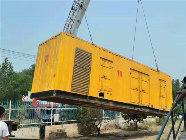 宁津300KW柴油发电机组油耗是多少?