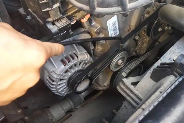 宁津转速传感器的工作原理是什么？